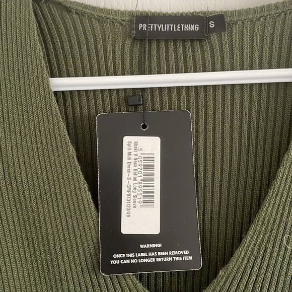 Pretty Little Thing Maxi Dress - Picture 6 of 6